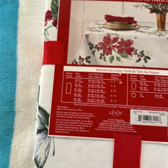 Lenox Butterfly Meadow Poinsettia Collection 60” x 84” Tablecloth - Picture 3 of 5